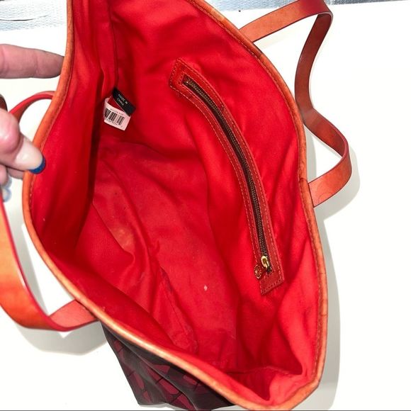 Marc by Marc Jacobs Red MBMJ Logo w/ Leather Trim Tote Bag - Picture 7 of 10